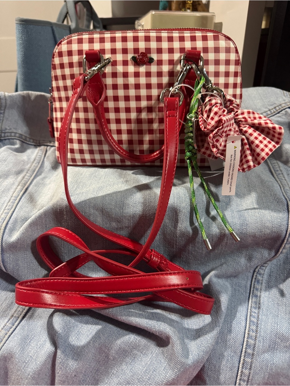 Steve Madden Red Gingham Satchel with Green Charm Bfayth crossbody with strap - Picture 2 of 10